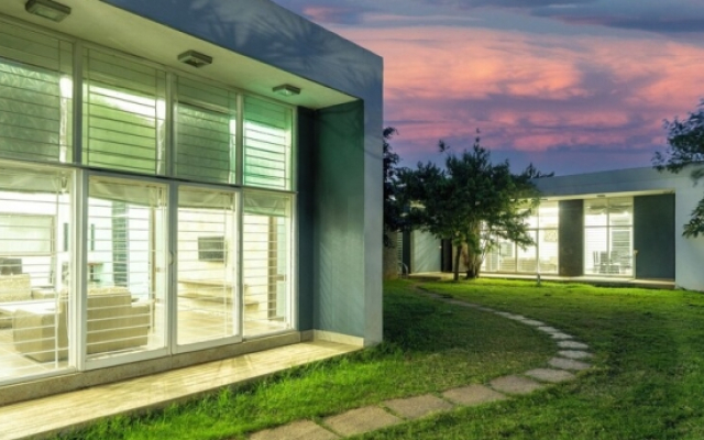 Treebo Trend Midvalley Residence