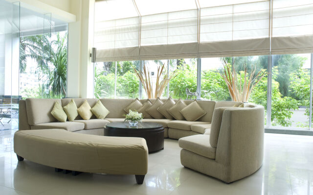 Kameo House Hotel and Serviced Apartments