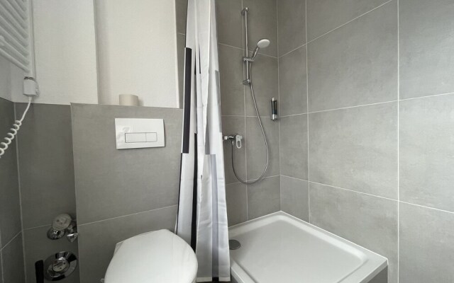 Two-bed studios for fitters