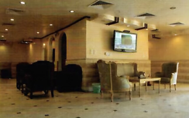 Al Nabarees Golden Suites