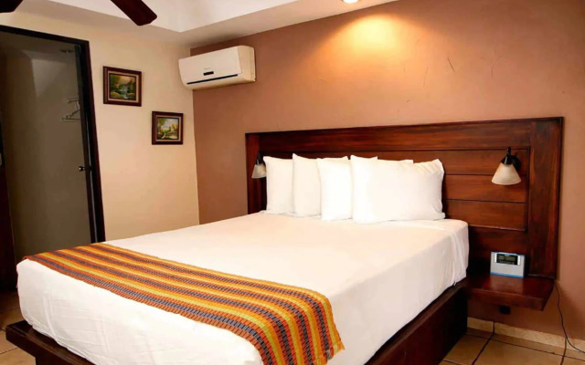 La Riviera Hotel B&B