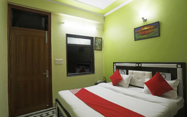 OYO 46228 Krishna Residency
