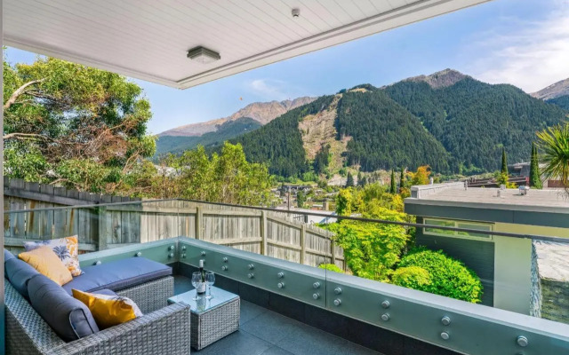 2-Bedroom Executive Apartment - The Bowen
