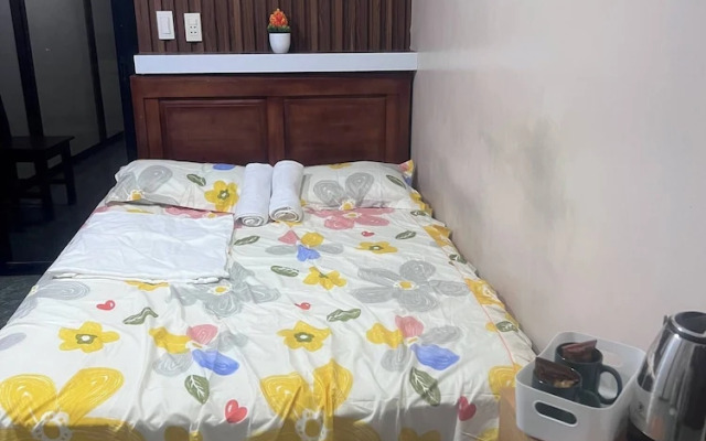 BN 5BR House With Mountain View