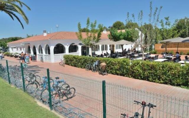 Las Palmeras Camping & Bungalow