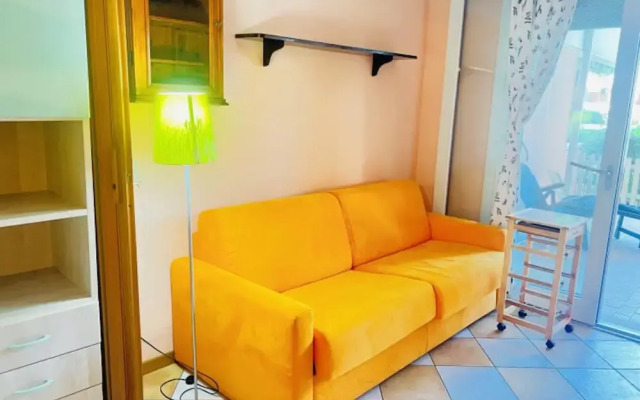 Studio With Direct Access to the Pool