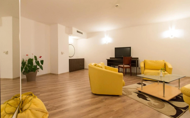 Madara Park Hotel