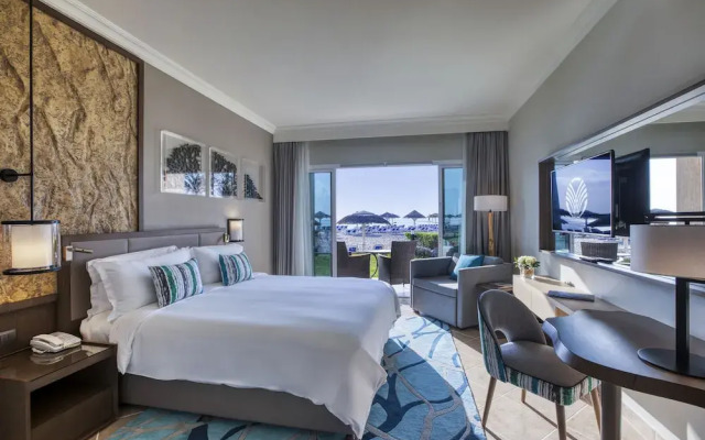 Fujairah Rotana Resort & Spa - Al Aqah Beach