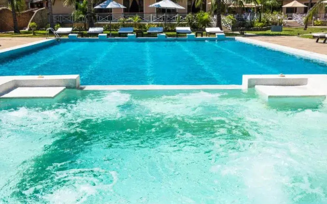 Ocean Beach Resort & Spa