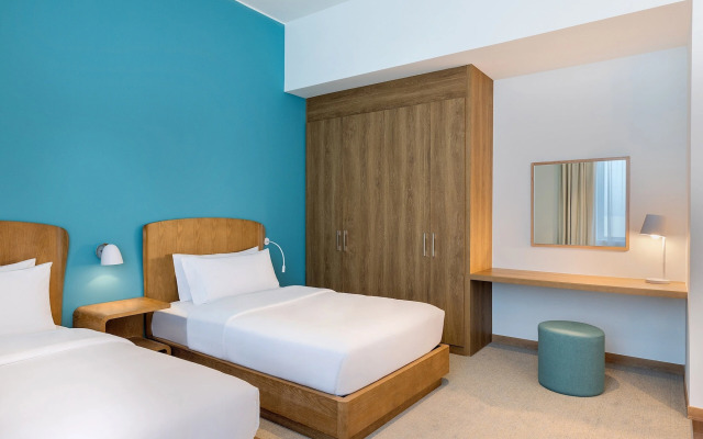 Element Al Mina, Dubai