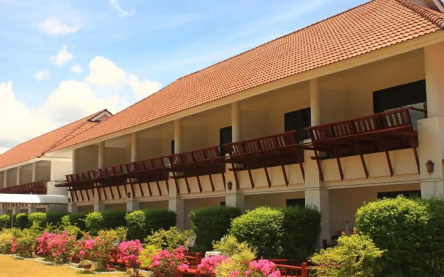 The Privacy Beach Resort & Spa