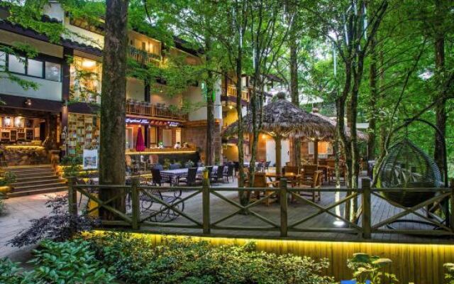 Wuyishan Yinglun Time Senhuo Homestay