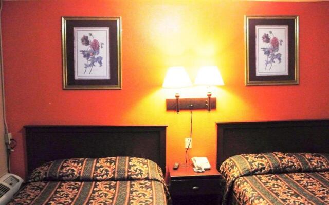 Holiday Capri Motel