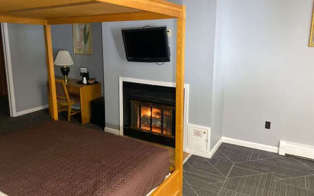 Travelodge by Wyndham Lincoln Near White Mountain