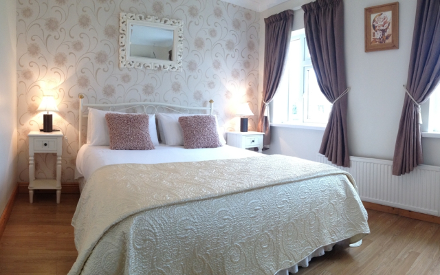 Briar Lodge