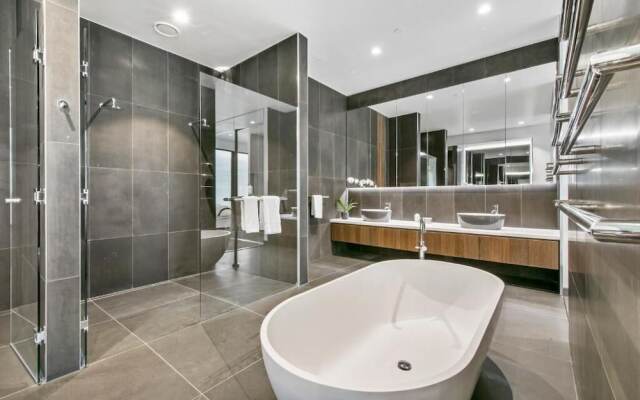Melbourne City Apartments Panoramic Skyview Penthouse
