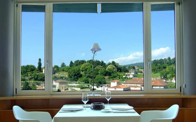 Hotel Colón Tuy
