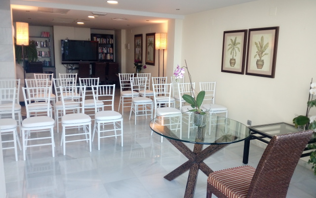 Ona Marinas de Nerja Spa Resort