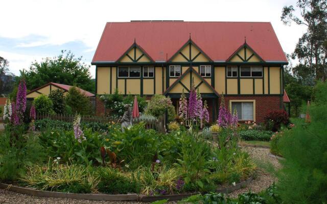 Wombat Cottage Bed & Breakfast