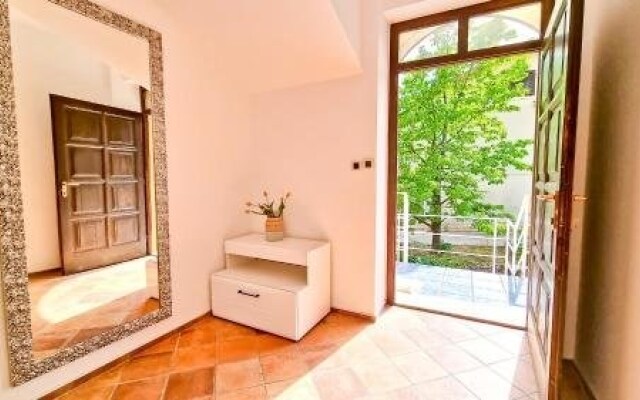 Apartmani Villa Kontesa