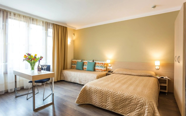Hotel Geneva