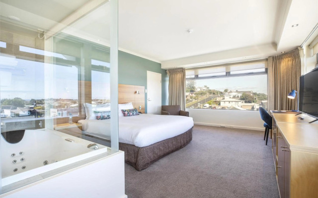 Gateway Hotel by Nightcap Plus