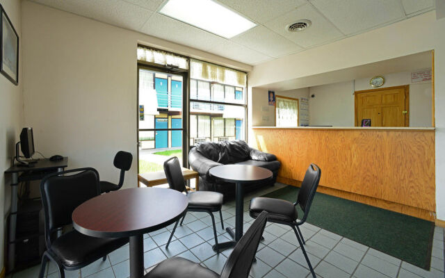 Rodeway Inn