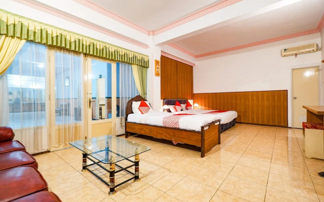 OYO 2855 Sartika Hotel Pati