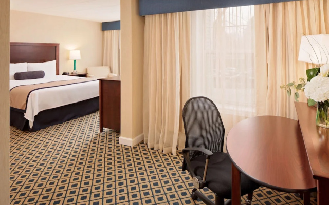 Westford Regency Inn and Conference Center