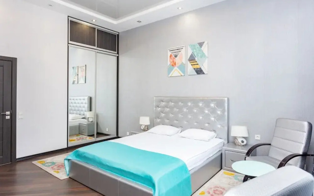 MinskLux Apartments 2 bedrooms on Nezavisimosti ave. 16