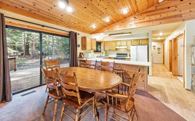 Four Bears Lodge by Tahoe Mountain Properties