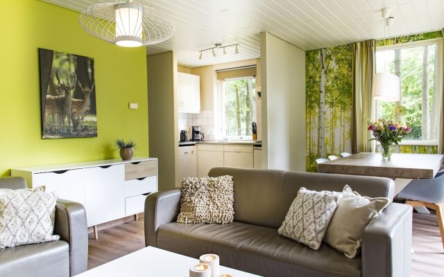 Garden-view Bungalow With a Fireplace, in the Veluwe