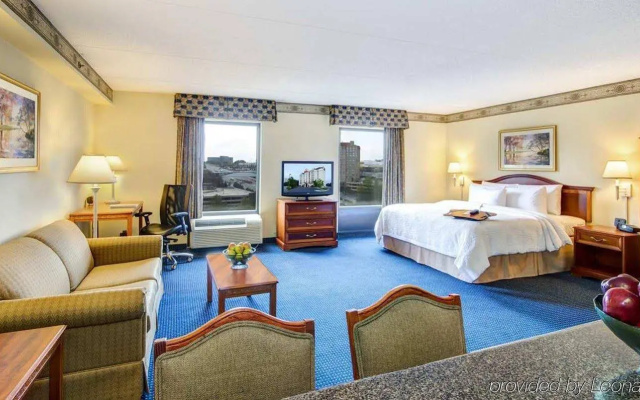 Hampton Inn & Suites Atlanta Galleria