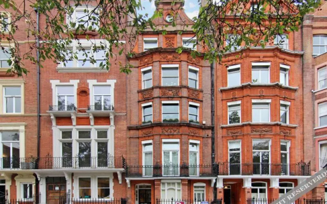 Harrods Apartments