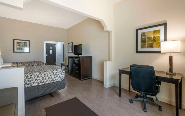Best Western Suites