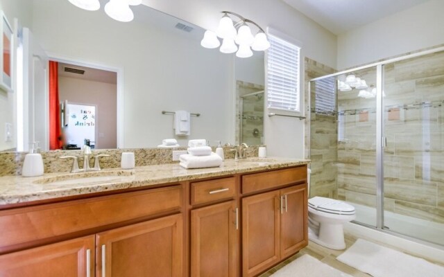 Amazing House! - Solterra - 5493SC