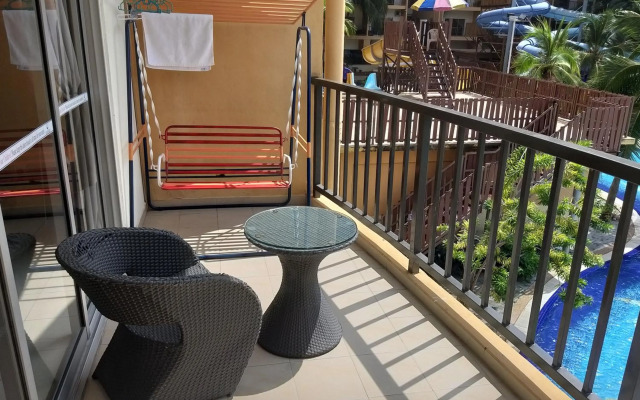 Theme Park View Studio @ Gold Coast