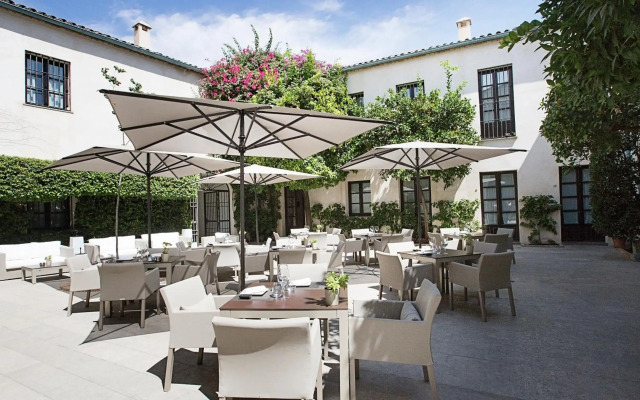 Hospes Palacio del Bailío, a Member of Design Hotels