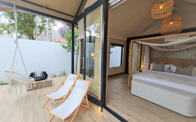 MINT Hotel 84 on Katherine