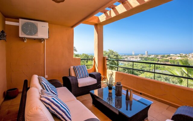 Frontline Golf and Sea views, 2 Bed JC6