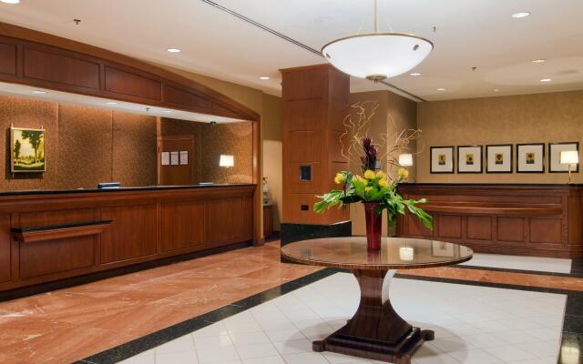 Hilton Chicago/Magnificent Mile Suites