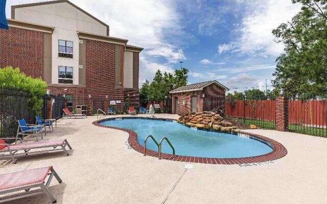 Holiday Inn Express Vidor South