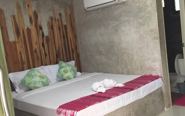 Sai Yok Noi Blue Mountain Resort