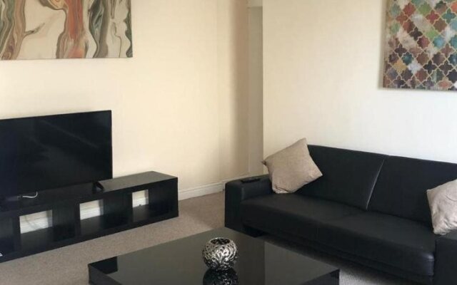 Alexander Apartments Baltic Court