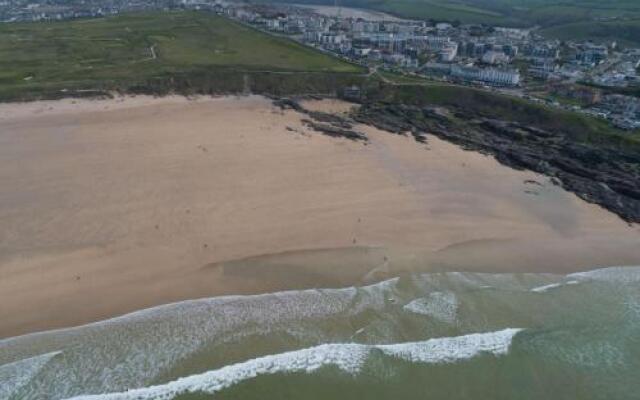 5 The Vista, Newquay