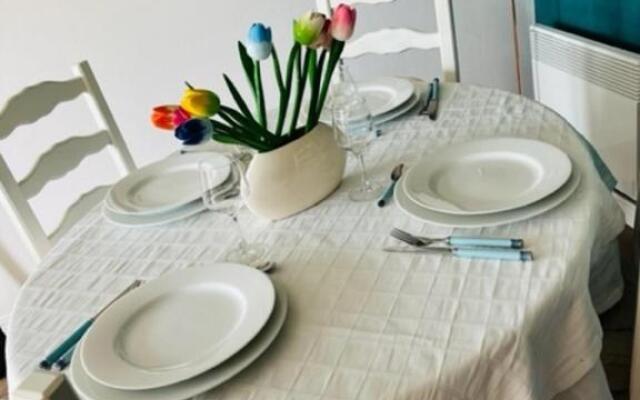 Appart en résidence vue cathédrale wi-fi parking