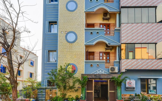 OYO 84396 Sai Sivir Stay Near Iter