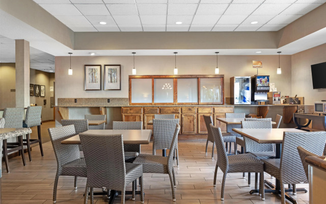 Best Western Plus City Center