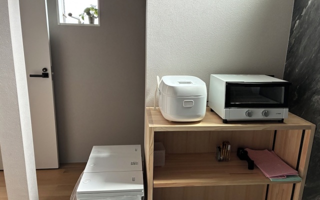 Kevin's Place Annex – Guest Rooms – Kyoto