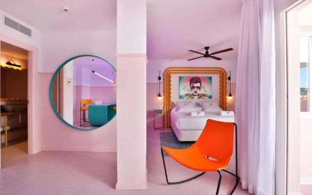 Apartamentos Blue Star